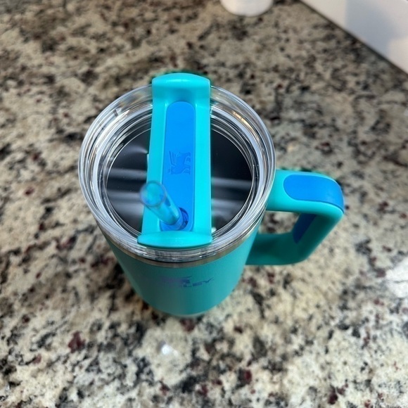 Stanley 40 oz. Adventure Quencher H2.O Flowstate Tumbler Aquamarine - Picture 2 of 4